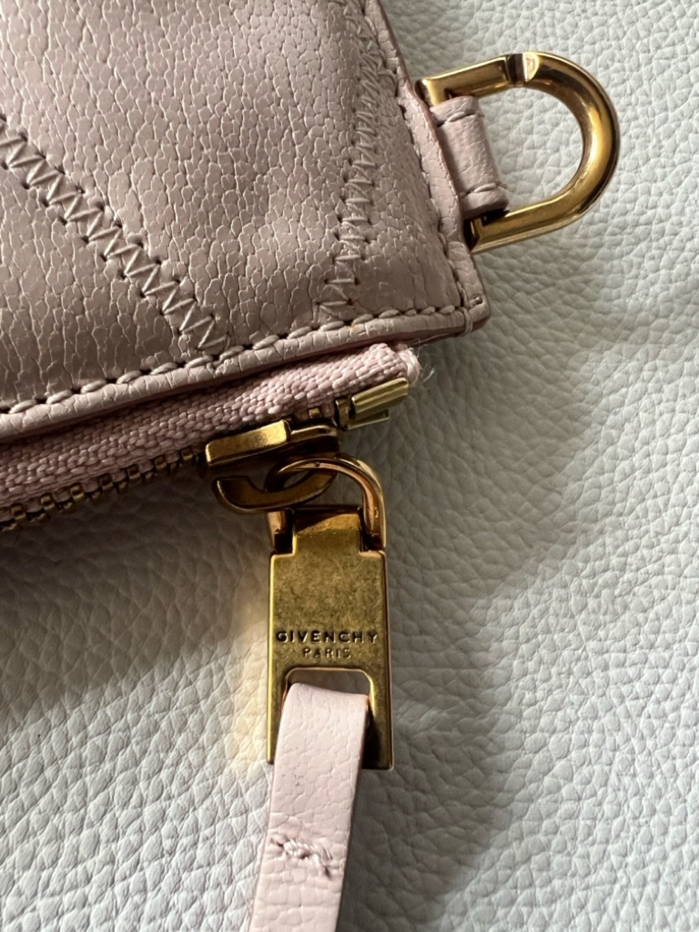 Givenchy Pouch Woman - Picture 3 of 10